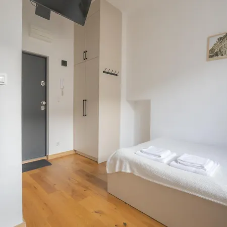 Micro Chmielna Apartment Warsaw Exterior photo